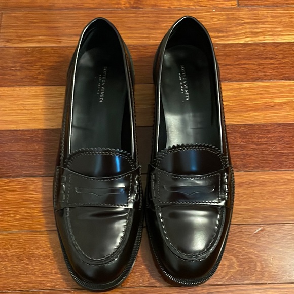 Bottega Veneta Shoes - Bottega Veneta Women’s size 38 loafers